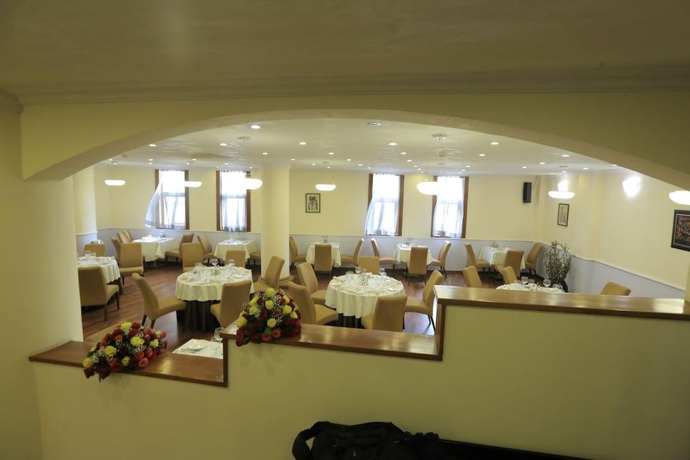 Saro Maria Hotel Addis Abeba Zewnętrze zdjęcie